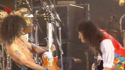 Queen with Joe Elliott & Slash – Tie Your Mother Down