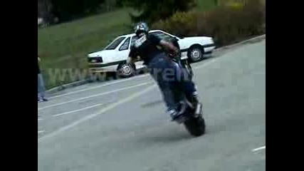 Amazing Moto Stunts