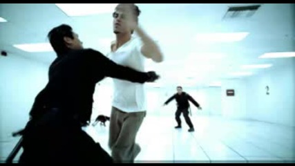 Enrique Iglesias - Addicted (perfect quality)