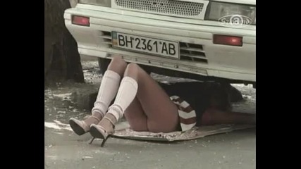 Секси монтьорка 