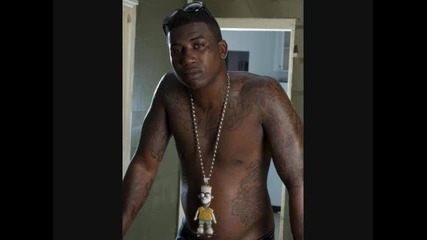 Vawn Feat. Roscoe Dash & Gucci Mane - She Dont Mind 
