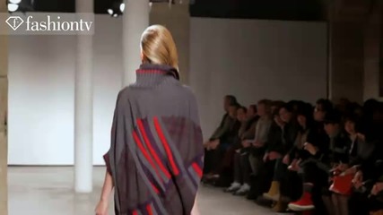 fashiontv - Atsuro Tayama Show Fall 2011 Paris