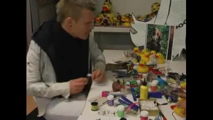 Aki and Lauri Painting Ducks @ Summeri
