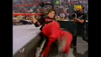 Wwf Raw 2001 - The Rock vs Dudley Boyz ( Handicap Tables Match)