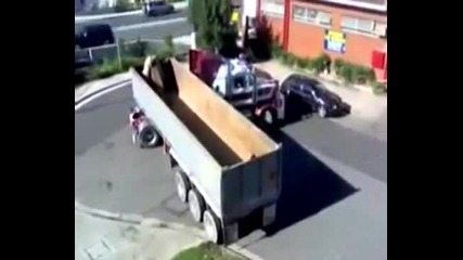 Професионално обръщане на камион