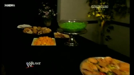 Raw 05.04.10 - Santino Marella, David Otunga and Hornswoggle backstage 