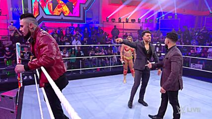 Elektra Lopez extends an invite to Xyon Quinn after defeating Erica Yan: WWE NXT, Oct. 19, 2021