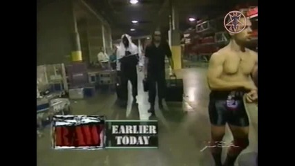 Wwf / Wwe - Kane & Undertaker Arriving - The Arena 21.09.1998