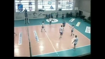 "Пирин" и ЦСКА дръпнаха с по 1 победа на "Лукойл" и "Марек"