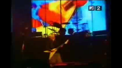 Guns N Roses - Mtv Report on Buckethead 