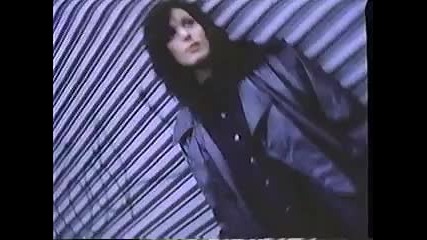 Joan Jett - Love Hurts 