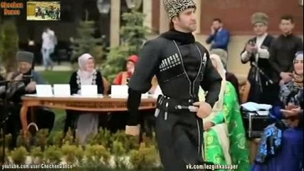 Чеченска Лезгинка - Рамзан Кадыров танцува от Душа