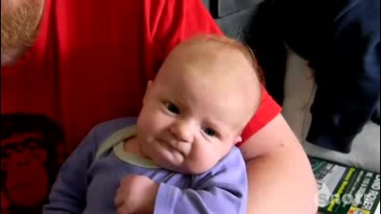 Как да накараме бебето да спре да плаче-