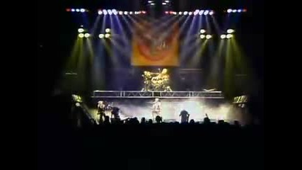 Judas Priest - Living After Midnight 