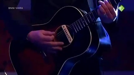 Adele - Rolling In The Deep (live).flv