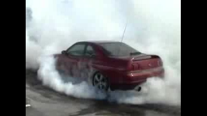Nissan Skyline Smooking