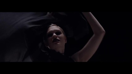 Jessie J - Thunder