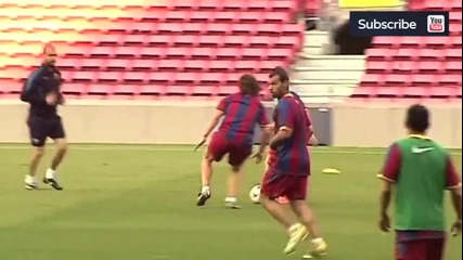 Messi skill vs puyol