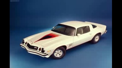 2010 Chevrolet Camaro Transformers vs. 1975 Chevrolet Camaro 