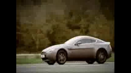 Jaguar XKR Срещу Aston Martin V8 Vantage