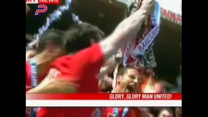 Glory, glory Man United! Champions