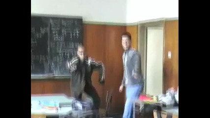 стрелба в училище