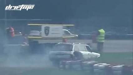 Drift Diesel Mercedes W123 