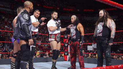 The Deleters of Worlds "haunt" The B-Team: Raw, July 30, 2018