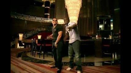 Nelly feat. Ashanti & Akon - body on me