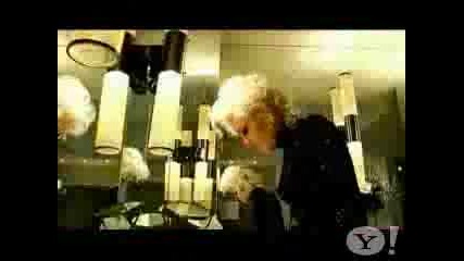 Gwen Stefani - Early Winter Official Video