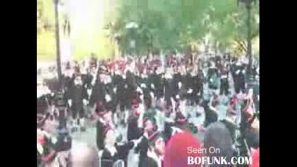 Huge Elf Flash Mob in New York City 