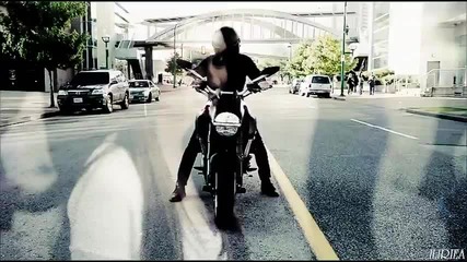 Oliver & Elena // Trouble