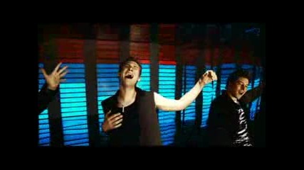 Blue - Too Close