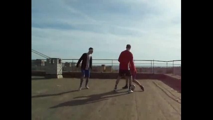 Футбол :)