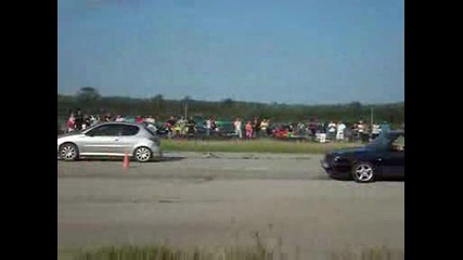 Благо Голф 2 срещу Peugeot 206
