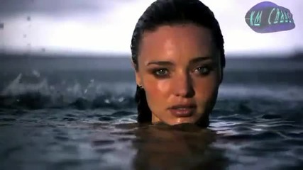 Foreigner - Urgent / Miranda Kerr/