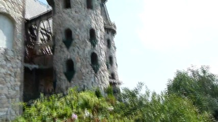 Замъкът в Равадиново The Castle of Ravadinovo
