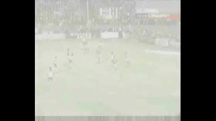 C.ronaldo 7 vs Ronaldinho 10