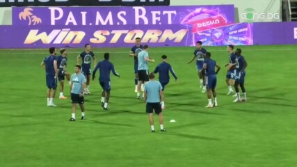 Левски и Хебър загряват на "Герена"