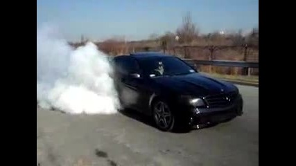 burnout 600hp C63 Amg