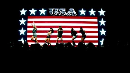 Текст!miley Cyrus - Party in the U.s.a. High quality!! (: 