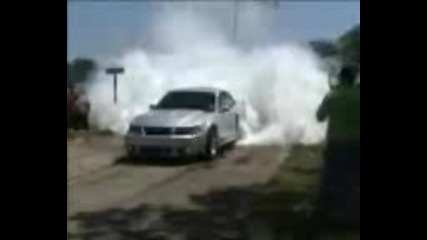 Ford Mustang Burnout