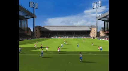 Fifa 10 Гол точно от линята на центъра :d