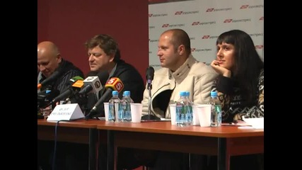 Fedor Emelianenko 15.11.2009 прес конференция в Москва (2) 