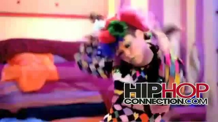 Rihanna - Who s That Chick