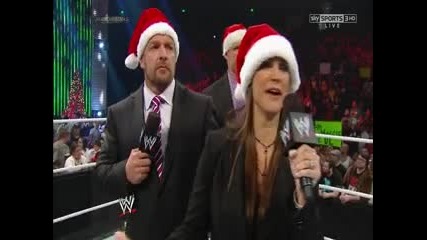 Triple H , Stephanie & Kane пожелават Весела Коледа на феновете - Wwe Raw 23/12/13 vs