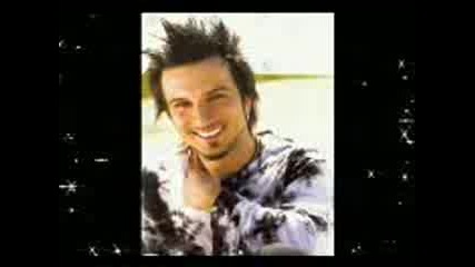 tarkan adimi kalbine yaz meg star