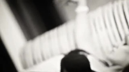 Лора Караджова ft. 100 Kila - Спуснати Завеси Fang (remix 2)(official Videlo)