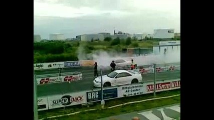 Skyline Gtr 615 Коня vs Bmw M5 900 Коня