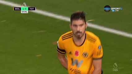 Уулвърхемптън върна един гол на Тотнъм от дузпа